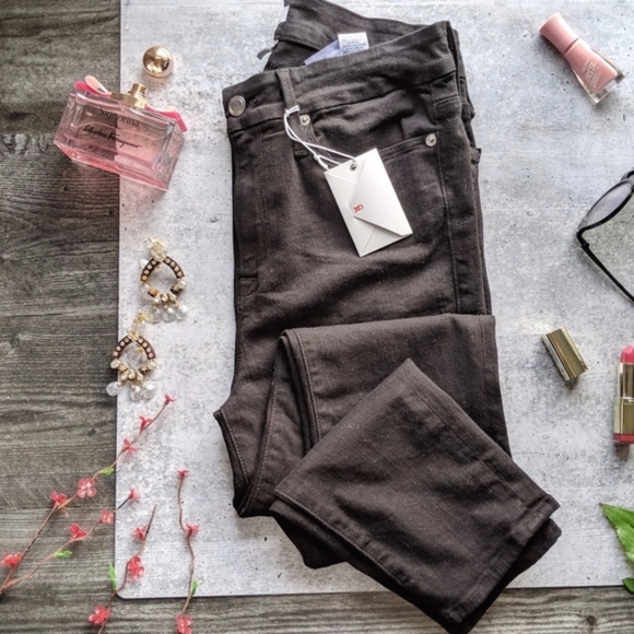 Good American Denim - GOOD AMERICAN GOOD LEGS black high rise jean 345